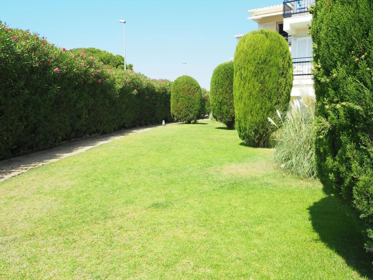 Apartament Amb Piscina I Aparcament - Baixos Amb Jardinet Calella De Palafrugell Esterno foto